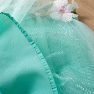 Nuevo Vestido de Princesa Floral Verde de Primera Calidad para Niñas Pequeñas, Trajes para Comprar en Línea en Pakistán - Product Image 6