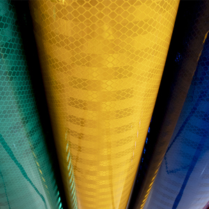 شريط عاكس قابل للطباعة من البولي إيثيلين تيريفثالات 3HAO وفقًا لمعيار ASTM D4956، يتوهج في الظلام، لافتات طرق عاكسة - Product Image 2