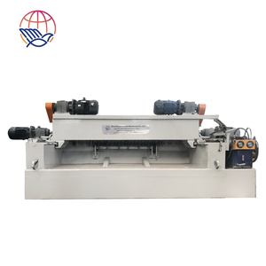 YUEQUN Machine à décortiquer le bois stratifié et à fabriquer le contreplaqué avec moteur PLC, pompe et roulement, haute précision, complète - Product Image 5