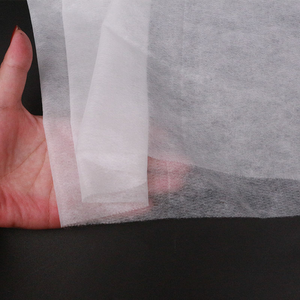Rollo de Tela No Tejida de Polipropileno Super Suave e Hidrófoba SSSS de 13g a 17g, Materia Prima para Toallas Sanitarias y Pañales para Bebés - Product Image 4