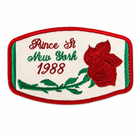 Écusson de broderie de roses découpé en tissu sergé personnalisé