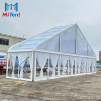 Tente de réception en PVC transparent pour services de traiteur, idéale pour les fêtes et événements en plein air
