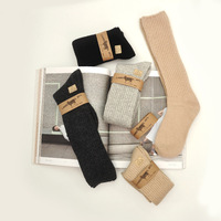 Nouvelles chaussettes épaisses et chaudes en laine de cachemire pour femmes