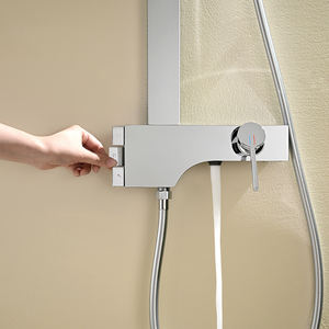 Venta directa <span class=keywords><strong>de</strong></span> fábrica Juego <span class=keywords><strong>de</strong></span> grifo <span class=keywords><strong>de</strong></span> ducha negro moderno Baño montado en la pared Juego <span class=keywords><strong>de</strong></span> mezclador <span class=keywords><strong>de</strong></span> ducha <span class=keywords><strong>de</strong></span> latón Baño - Product Image 4