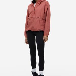 Vêtements de sport personnalisés Nouveaux vêtements de yoga taille haute en élasthanne Veste de sport pour femmes Leggings longs sans couture Vêtements de sport - Product Image 1