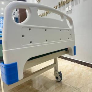 سرير مستشفى يدوي عالي الجودة ورخيص الثمن من الفولاذ بمقبضين ووظيفة واحدة، قابل لتعديل الظهر والركبة، مع عجلات متحركة - Product Image 4