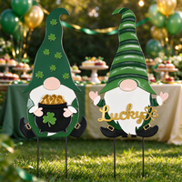 Lot de 2 piquets de jardin en fer résistant à la rouille, motif trèfle, pour décoration de pelouse, allée, fête ou événement.