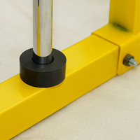 Máquina de Sentadillas Ajustable EIGFOH SM003 de Acero Amarillo, Equipo de Gimnasio Multifuncional para Entrenamiento de Fuerza