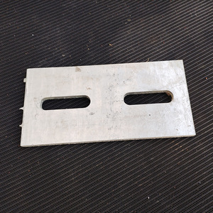 Placa de acero inoxidable Q235 galvanizada y soldada para muros cortina y estructuras de puentes - Product Image 2