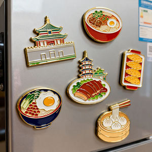 Aimants de réfrigérateur personnalisés en métal plaqué argent avec logo en émail doux coloré, aimants rigides sur mesure - Product Image 3