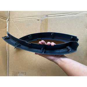 52113/52112-0K270 75602/75601-0K051 75605/75606-0K050 52707/52706-0K040 Guardabarros ampliado para automóvil <span class=keywords><strong>Fortuner</strong></span> 2016-2024 - Product Image 4