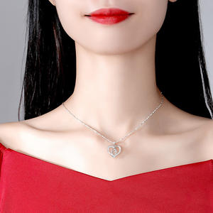 Collana con Ciondolo a Forma di Cuore con Zirconi per San Valentino, Gioiello in Acciaio Inossidabile Impermeabile alla Moda - Product Image 3