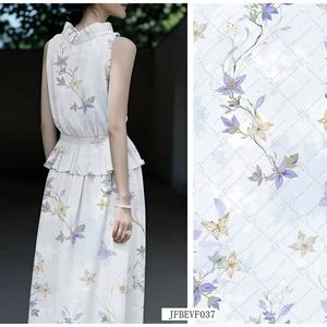 WF 하이 퀄리티 85GSM 새틴 실크 원단 소녀를위한 아름다운 꽃 디자인과 경량 100% 폴리에스터 - Product Image 4