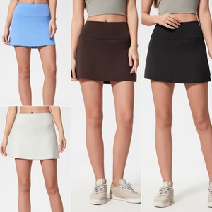Falda deportiva de cintura alta con sensación desnuda con bolsillos cortos integrados, minifaldas de tenis deportivos personalizables de línea A para mujer - Product Image 4