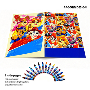 Set Artistico per Bambini a Tema Fattoria: Blocco da Colorare e Pastelli con 24 Colori, Pastelli con Motivi di Animali e <span class=keywords><strong>Libro</strong></span> da Colorare a Tema Fattoria - Product Image 2