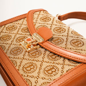 ODM OEM BAGCO Fábrica al por mayor de cuero PU, bolso bandolera cuadrado vintage personalizado para mujer - Product Image 5