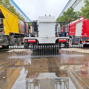 Camión de Asfalto HOWO 6X4 de 12000L, Camión Automático para Rociar Asfalto en Carreteras - Product Image 6