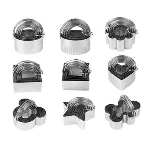 Lot de 5 <span class=keywords><strong>emporte</strong></span>-pièces en acier inoxydable en forme de cœur avec poignée, résistants au four, compatibles lave-vaisselle, non toxiques, moules en métal en forme de cœur pour la Saint-<span class=keywords><strong>Valentin</strong></span> - Product Image 6