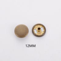 Boutons métalliques de 12 mm en gros, partie supérieure de boutons, fabrication sur mesure pour vêtements