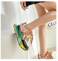 Autunno e inverno nuove scarpe di moda per studenti scarpe sportive con suola spessa