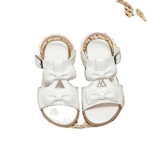 Sandalias de Verano para Niñas, con Lazo Blanco, Estilo Princesa, Punta Abierta, Suela Suave - Product Image 1
