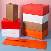 Boîte cadeau pliable de luxe avec logo, faible MOQ, avec couvercle à fermeture magnétique