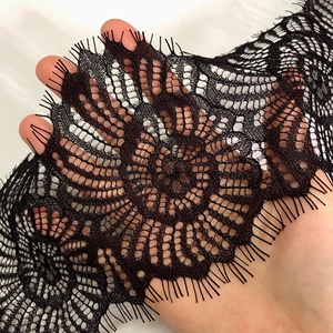 Vente en gros de dentelle à cils Chantilly française magnifique pour vêtements LT2803B - Product Image 4