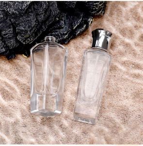 Flacon de parfum de luxe en verre plat vide 50 ml, atomiseur vintage de haute qualité avec pompe pulvérisatrice et couvercle, sérigraphie et estampage doré, US - Product Image 2