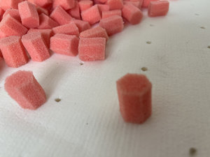 ชิปเศษโฟมหั่นฝอยทำจากวัสดุ PU ใช้เป็นเศษวัสดุเพื่อเติมเศษวัสดุสีฟ้า - Product Image 3