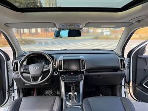 Voitures d'occasion <span class=keywords><strong>Hyundai</strong></span> <span class=keywords><strong>Tucson</strong></span> IX35 SUV LHD Automatique Traction avant 2.0L Faible kilométrage Sans accident Exportation Vente en gros 2017 2018 <span class=keywords><strong>2019</strong></span> 2020 - Product Image 6