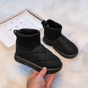 Bottes d'hiver pour enfants de haute qualité chaussures en peluche en cuir bottes antidérapantes pour enfants botte de neige unisexe - Product Image 2