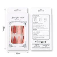24 faux ongles de Noël rouges à presser, forme cercueil moyenne, avec flocons de neige blancs et strass, couverture complète, en acrylique artificiel