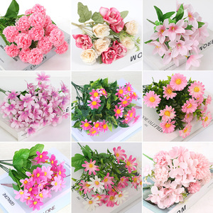 ช่อดอกไม้ประดิษฐ์ Love Good Morning ขนาด 25-35 ซม. กุหลาบ ดอกเดซี่ คาร์เนชั่น สำหรับจัดดอกไม้ตกแต่ง - Product Image 1