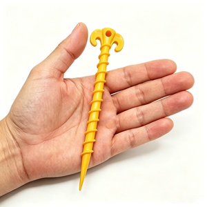 Estaca de suelo de plástico amarillo de alta visibilidad para fijar toldos de playa y tapetes, equipo para exteriores - Product Image 4