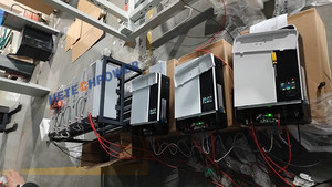 8KW Hybrid OFF GRID Sistema <span class=keywords><strong>solar</strong></span> 8000W 48V DC a 220V AC Solución de energía confiable y eficiente - Product Image 3