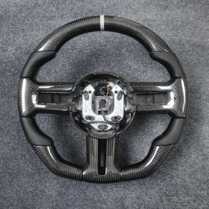 พวงมาลัยหุ้มหนังคาร์บอนไฟเบอร์ สำหรับรถฟอร์ด มัสแตง ปี 2010-2014 รุ่น V6/EcoBoost/<span class=keywords><strong>GT</strong></span>/Shelby พวงมาลัยไฮโดรคาร์บอนไฟเบอร์ - Product Image 5