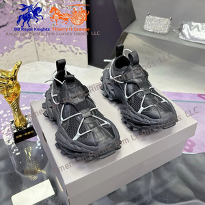 Zapatillas Deportivas Blancas con Detalles Naranjas, para Senderismo, con Parte Superior de Malla Transpirable, Suela Gruesa Antideslizante, Casuales, para Exteriores, Estilo Balenciaga - Product Image 4