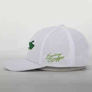Gorra de Béisbol Deportiva Personalizada de Alta Calidad para Hombre, Resistente al Agua, con Perforaciones Cortadas a Láser, 6 Paneles, Bordado 3D Blanco - Product Image 3