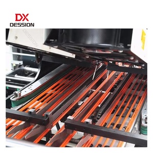 Encoladora y grapadora de carpetas completamente automática controlada por PLC para producción de cajas de cartón corrugado (200 pcs/min) - Product Image 4