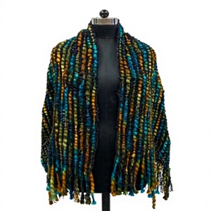 Chal de Lana para Mujer con Flecos Largos y Cuentas, Bufanda Tejida Multicolor, Accesorio Artístico para Usar en Todas las Estaciones - Product Image 1