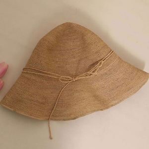 Handmade Raffia <b>Straw</b> <b>Hat</b> Versatile Fisherman's <b>Hat</b> Summer Foldable Sunscreen <b>Straw</b> <b>Hat</b> - Product Image 3
