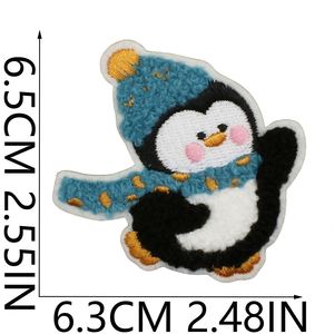 Parches Termoadhesivos de Pingüino con Bordado de Chenilla y Diseño de Bufanda Adorable - Product Image 6