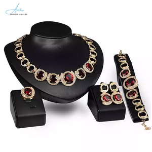 Nouvel ensemble de bijoux pour femmes en 4 pièces, bijoux africains rouges de luxe, plaqué or 18 carats, cadeau de mariage saoudien, ensemble de bijoux de mariée en cristal de Dubaï - Product Image 1