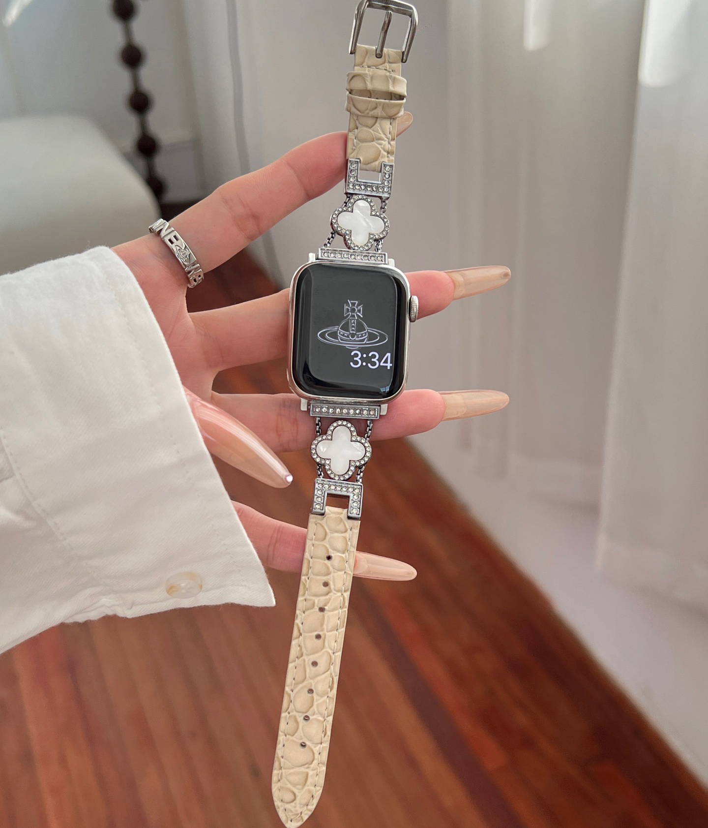 Beige + argent