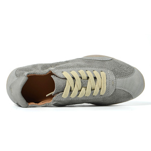 Chaussures de marche pour hommes en cuir véritable de qualité supérieure, style baskets, couleur gris argenté, pour un usage quotidien - Product Image 4