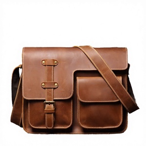 Sac bandoulière messager vintage en cuir véritable pour homme, style moto, multi-poches, petit logo boutonné, tendance, style national - Product Image 3