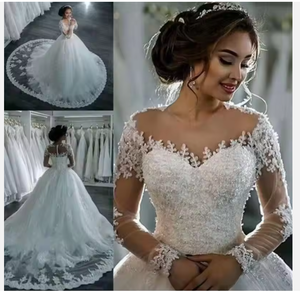 Abito da Sposa Classico Bianco Puro in Pizzo Africano Stile Più Recente 2022 - Product Image 4