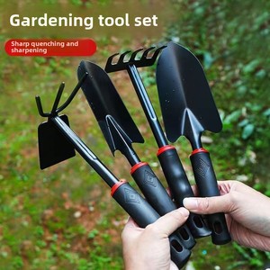 Petit ensemble d'outils de pelle en fer de qualité bricolage pour le jardinage, y compris râteau <span class=keywords><strong>houe</strong></span> pour la plantation de fleurs, légumes, peignage manuel OEM - Product Image 1