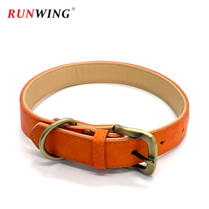 Elegante <span class=keywords><strong>Collar</strong></span> de Perro de Cuero <span class=keywords><strong>PU</strong></span> Impermeable de Lujo, Patrón Sólido, Cintas, Hebilla Ajustable, Porta Placa de Identificación para Perros Medianos/Grandes - Product Image 3