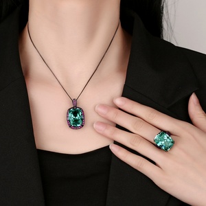 Conjunto de Joyería Ecológica de Cobre, Estilo Minimalista, Anillo y Collar con Circonita Verde de 15*20mm, para Mujer, Venta al Por Mayor - Product Image 6